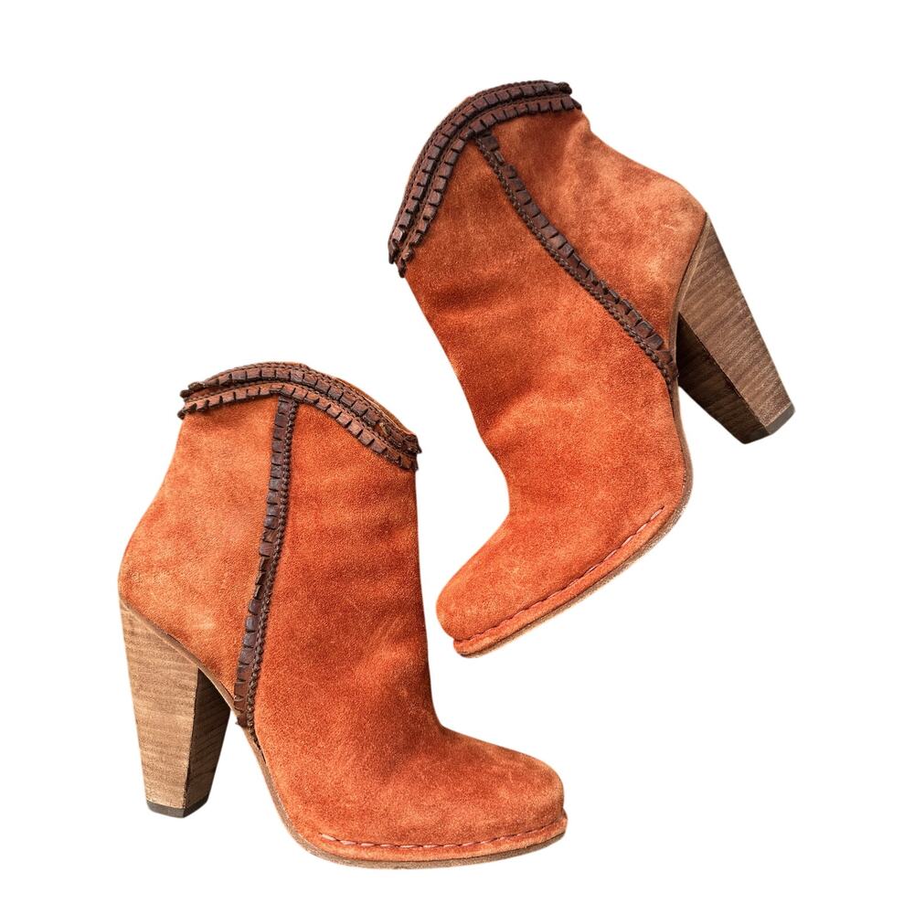 Frye Madeline Orange Suede Trim Short Ankle Booties Size 8.5 - Picture 1 of 6